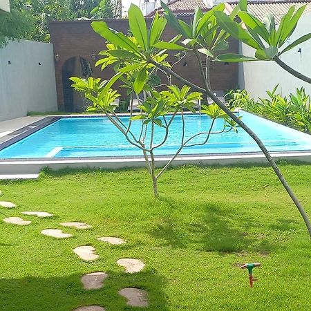 Ocean View Tourist Guest House At Negombo Beach Near The Airport エクステリア 写真