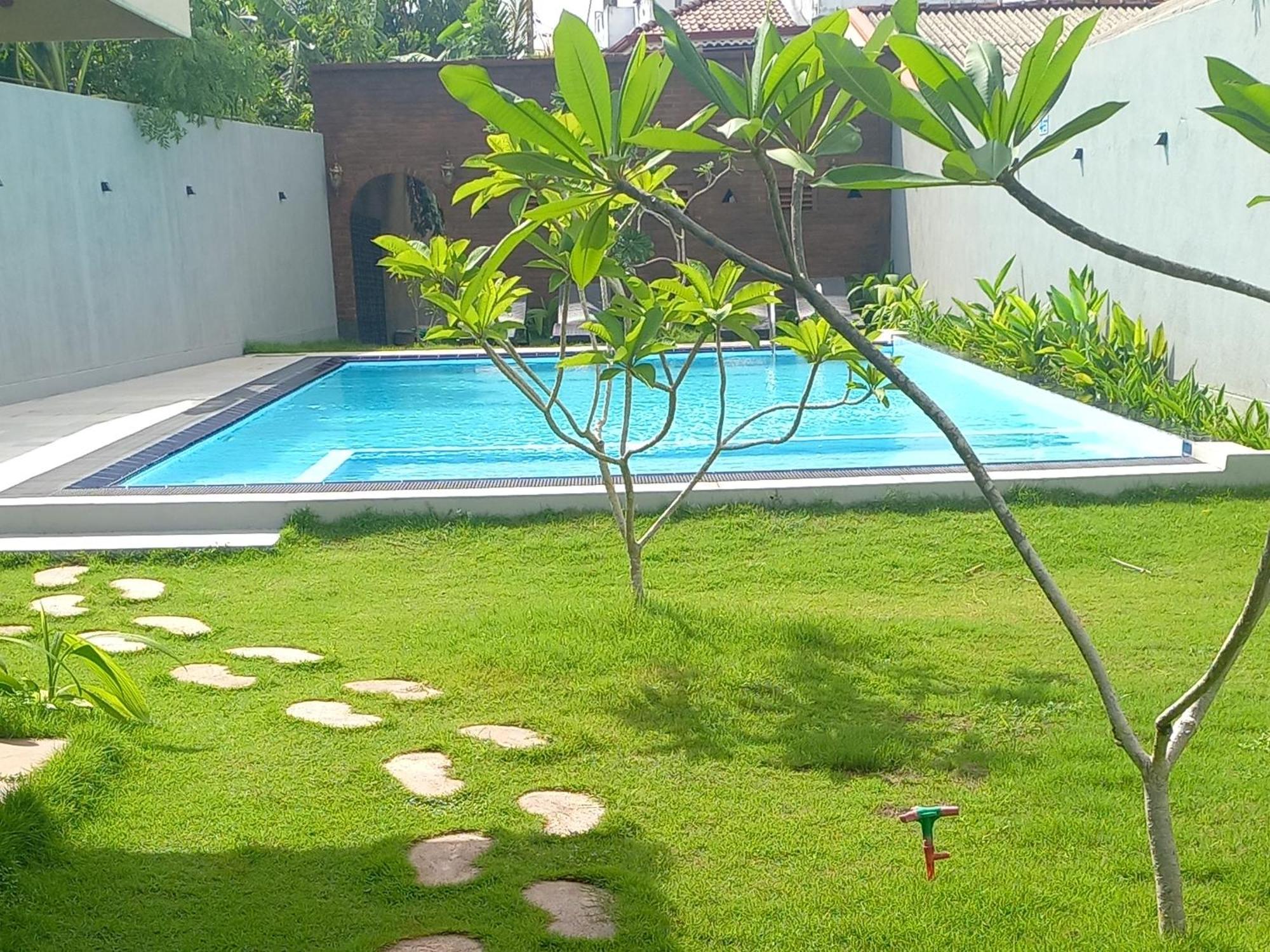 Ocean View Tourist Guest House At Negombo Beach Near The Airport エクステリア 写真